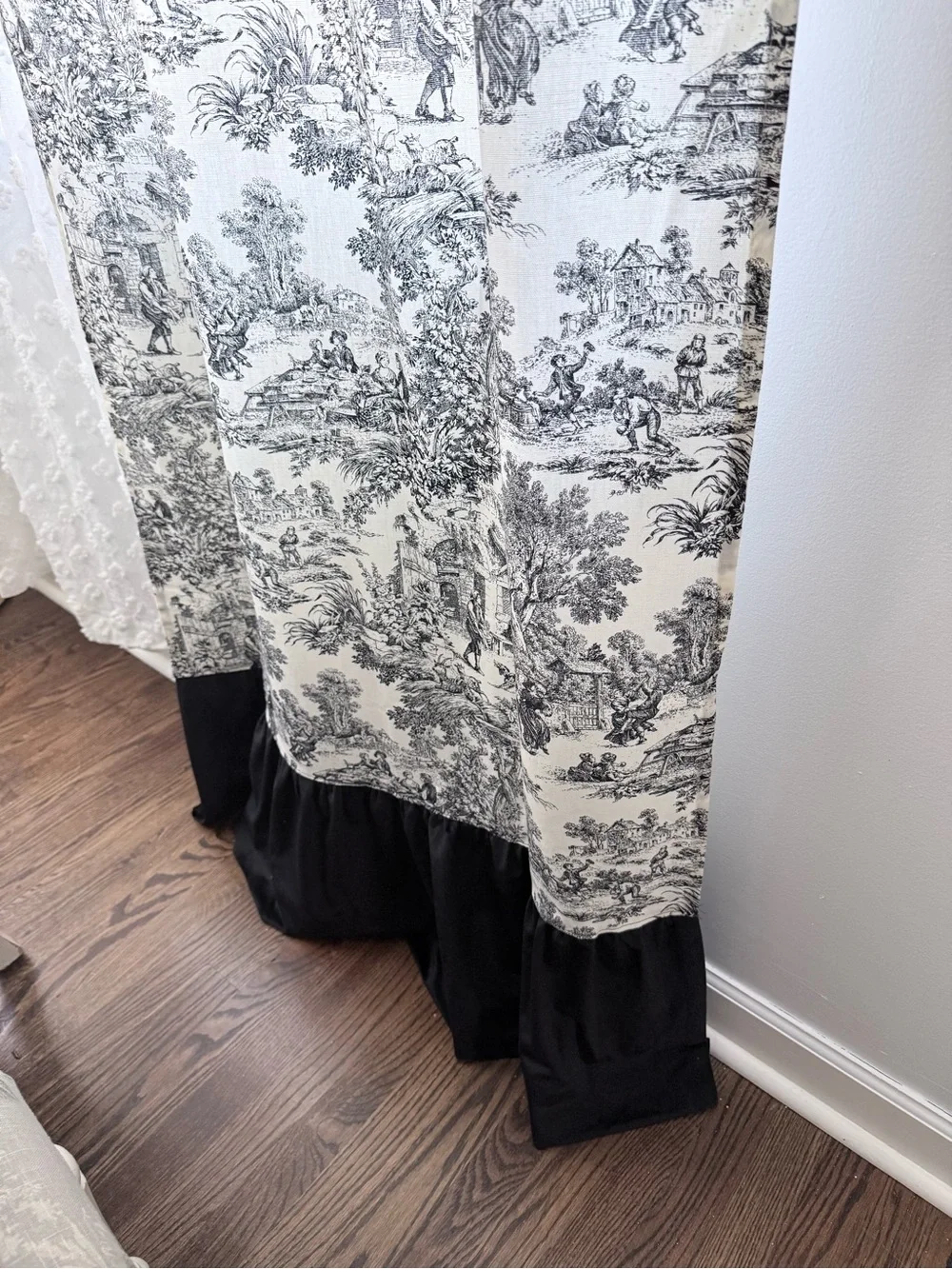 Essex Toile Rod Pocket Curtains® — Black Toile Pattern